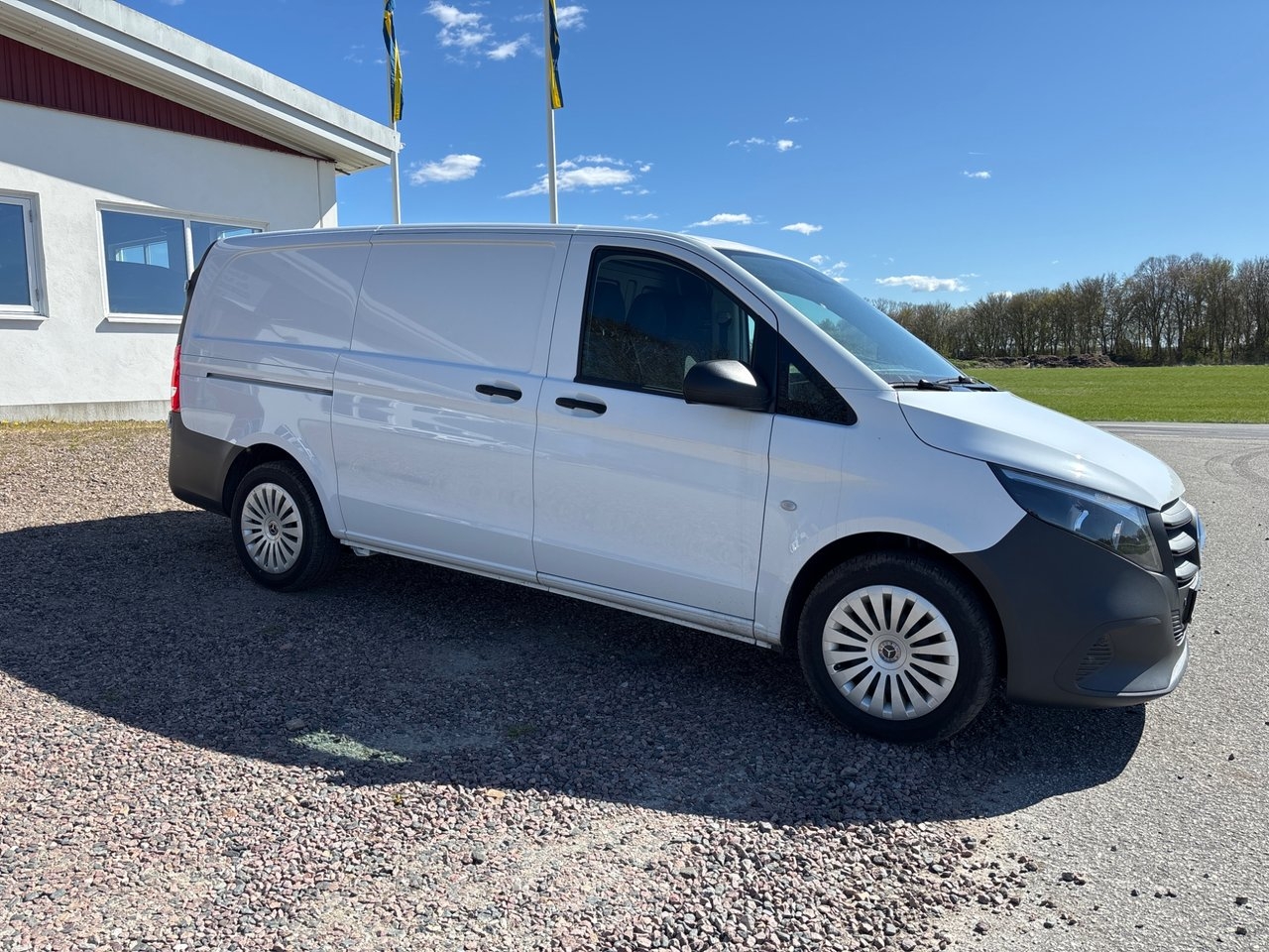 Mercedes-Benz Vito 2025, bild 2/10
