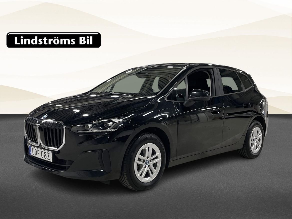 BMW 225