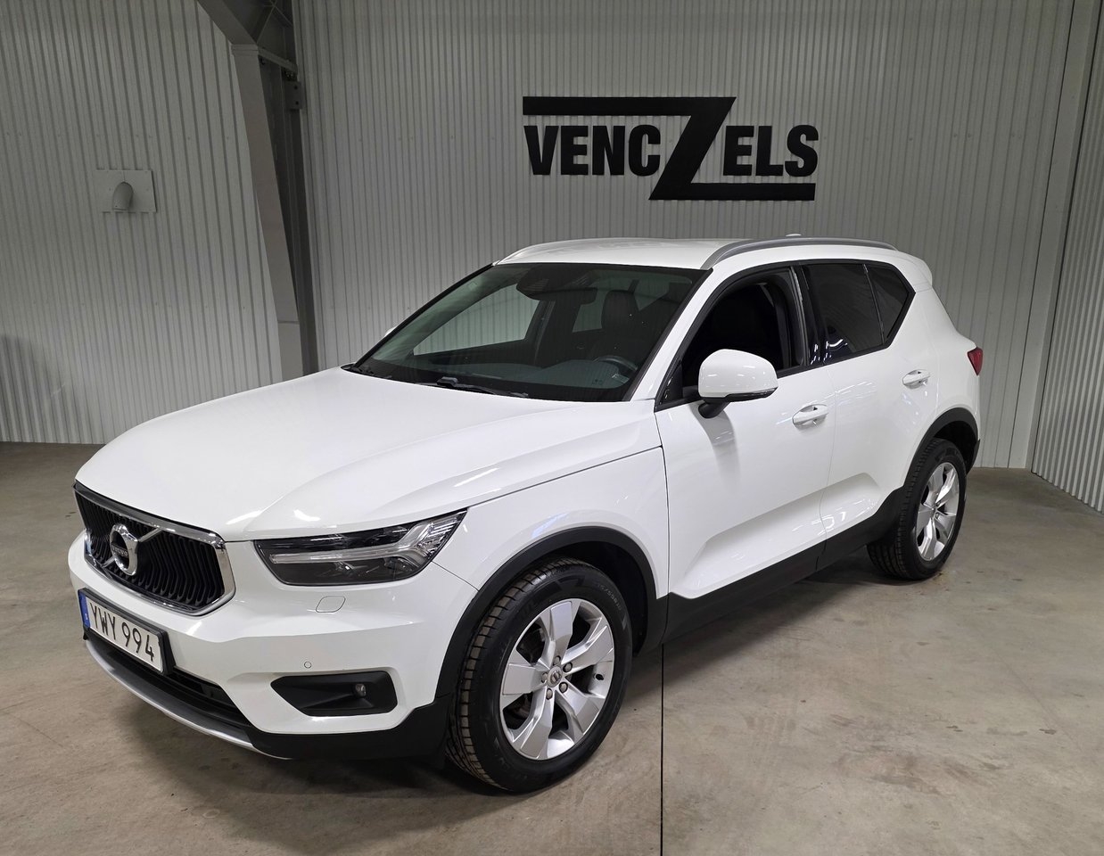 Volvo XC40