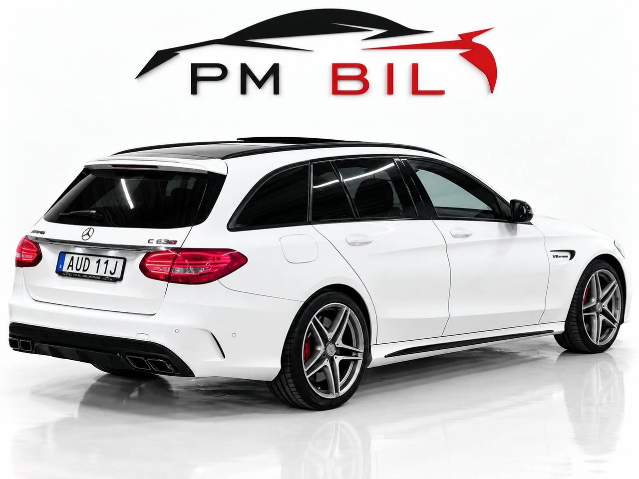 Mercedes-Benz C 63 AMG 2016, bild 3/27