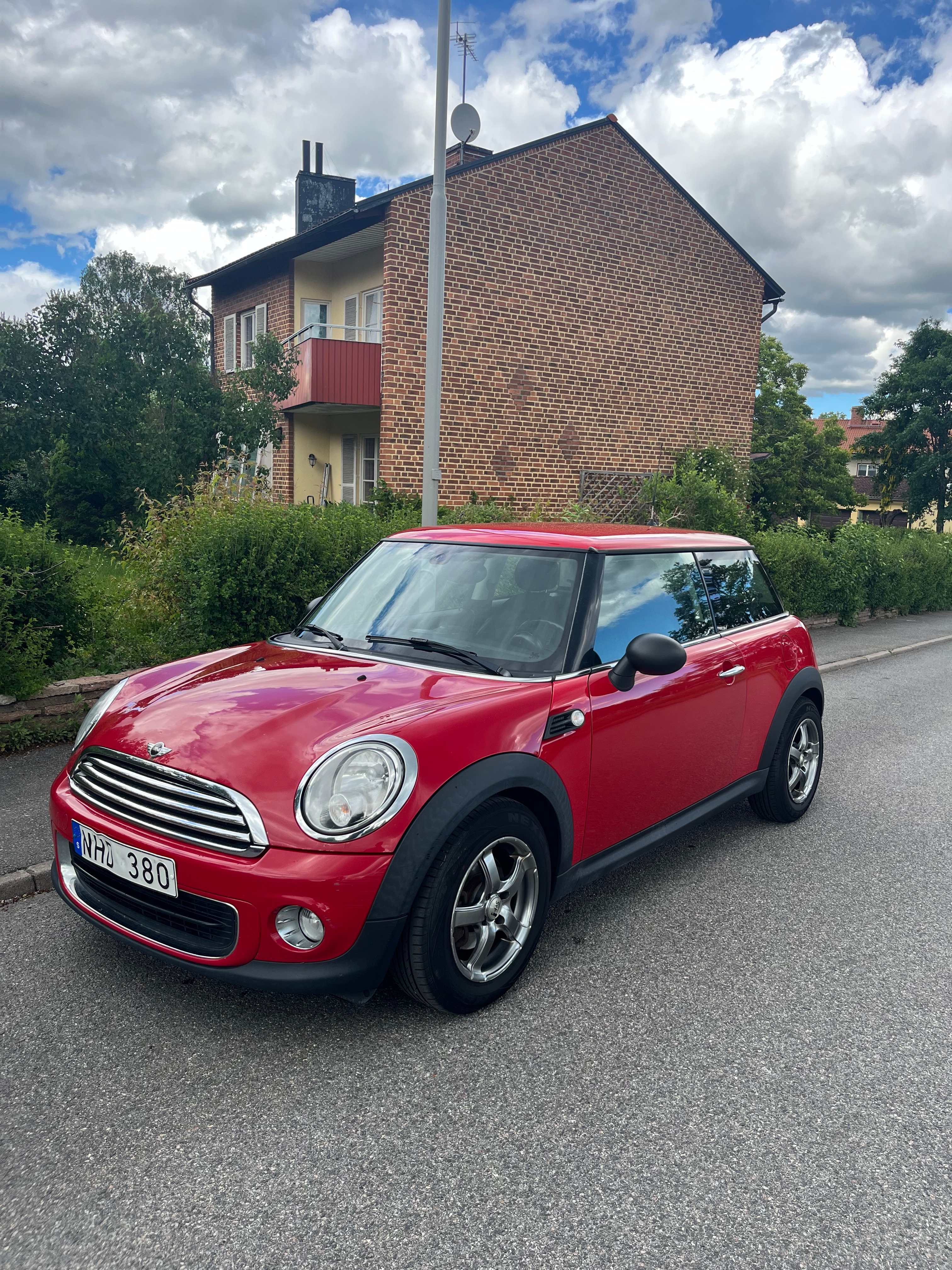 MINI One Manuell 2013, kuva 3/6