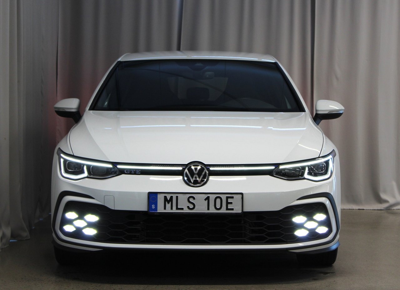 Volkswagen Golf VIII GTE 245HK, S&V-hjul 2021, bild 4/10