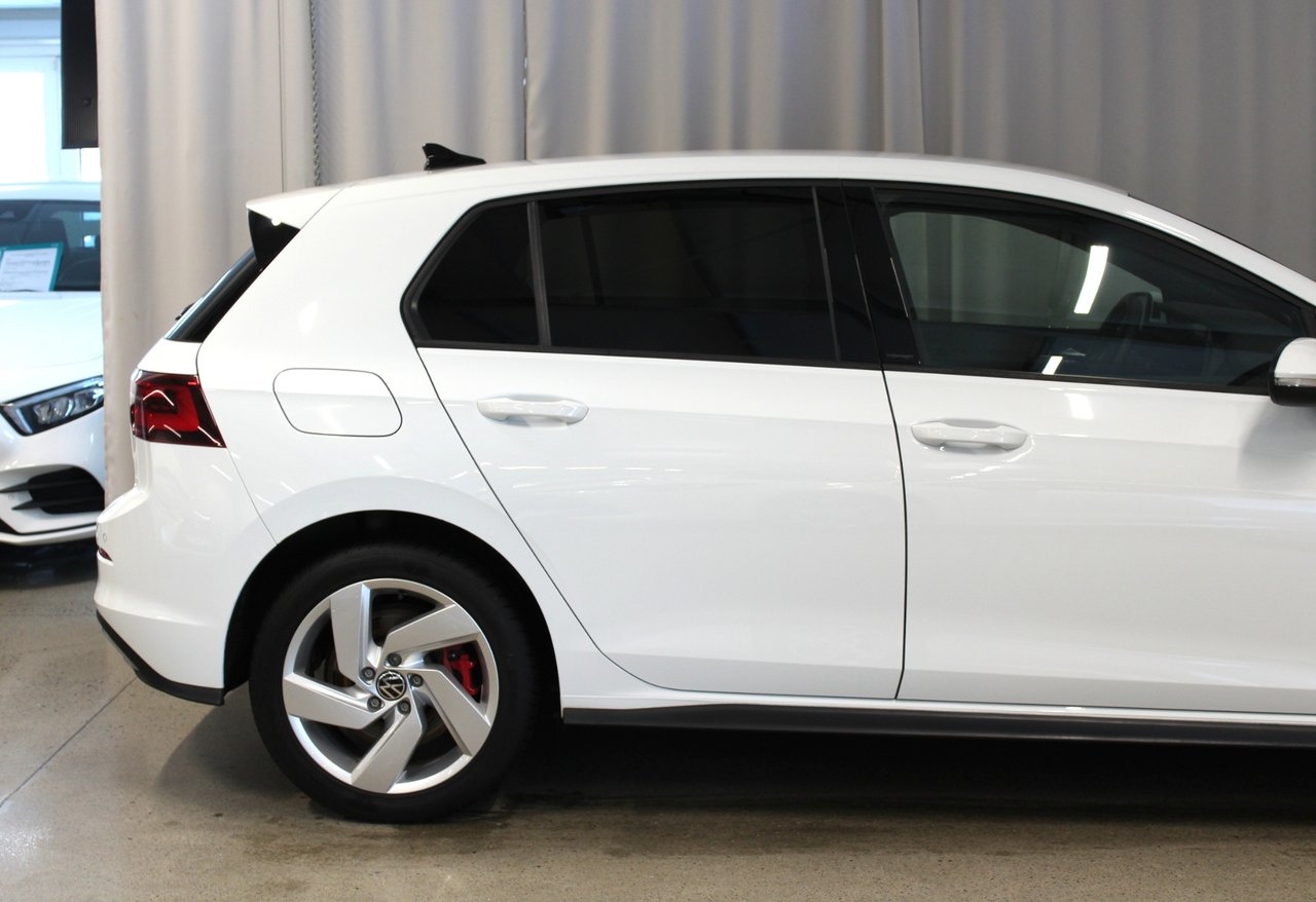 Volkswagen Golf VIII GTE 245HK, S&V-hjul 2021, bild 7/10