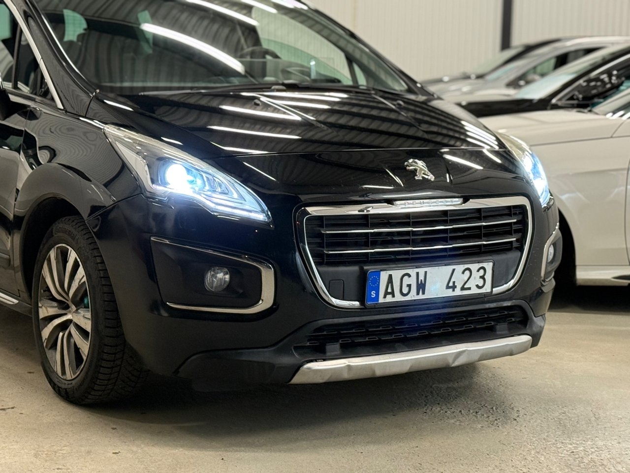 Peugeot 3008 1.6 e-HDi EGS NY BES 2014, bild 3/21