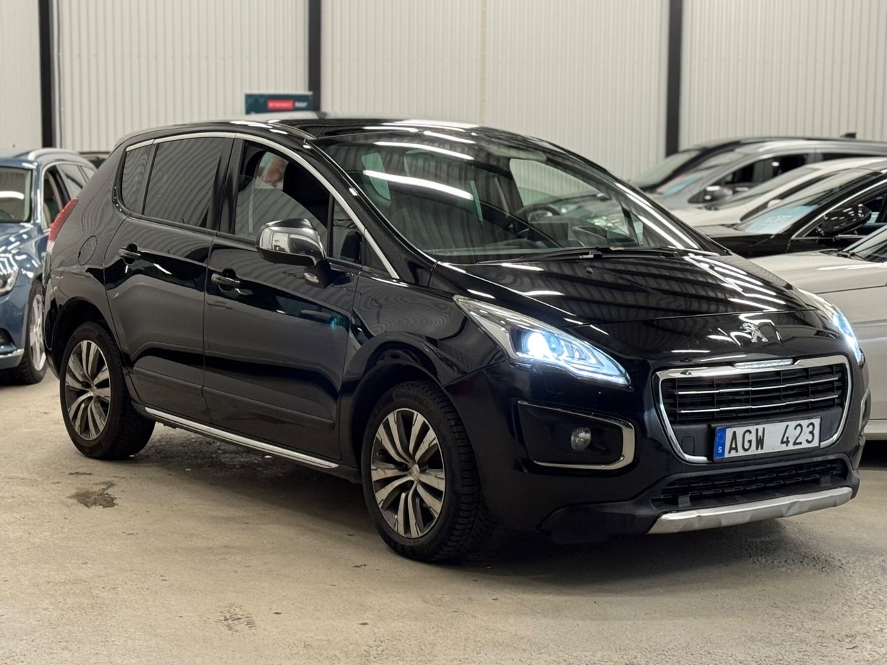 Peugeot 3008 1.6 e-HDi EGS NY BES 2014, bild 2/21