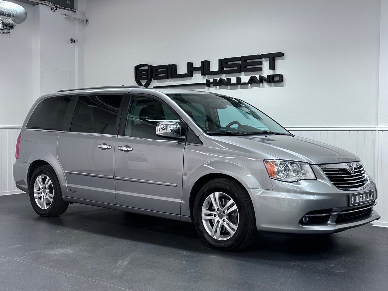 Lancia Voyager 2.8 LX Automatik , 178hk 2013, bild 5/10
