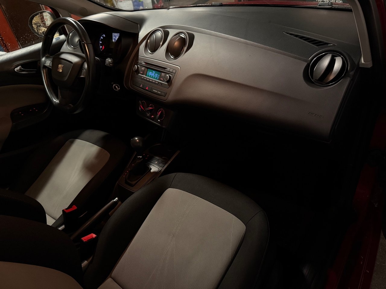 Seat Ibiza 2013, bild 7/10