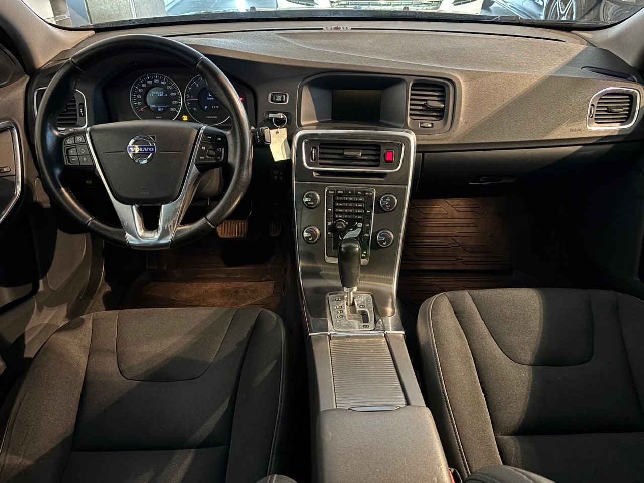 Volvo S60 D2 Momentum 115HK 2012, bild 6/10