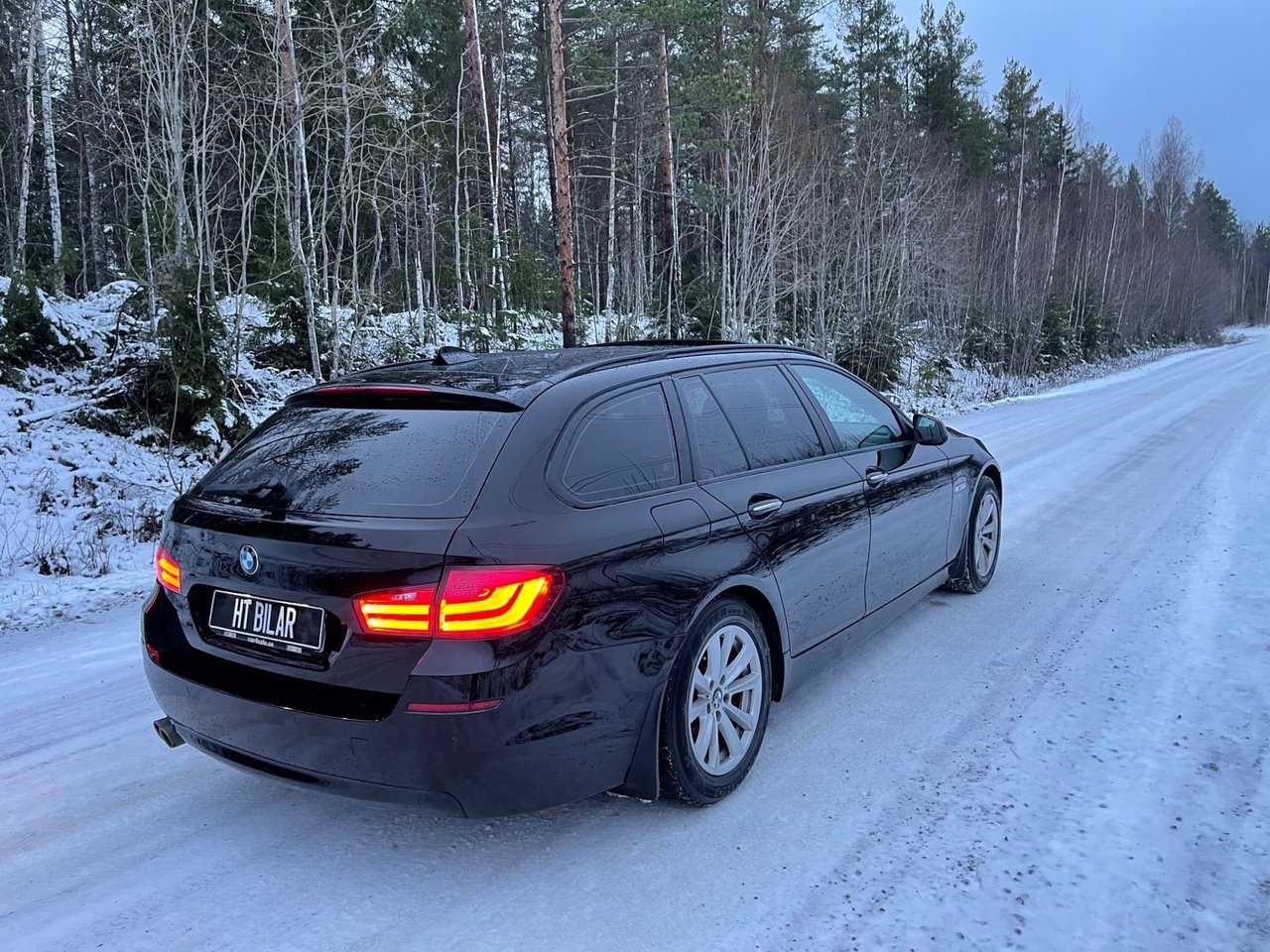 BMW 520 d Touring Steptronic Euro 5 2011, bild 3/10
