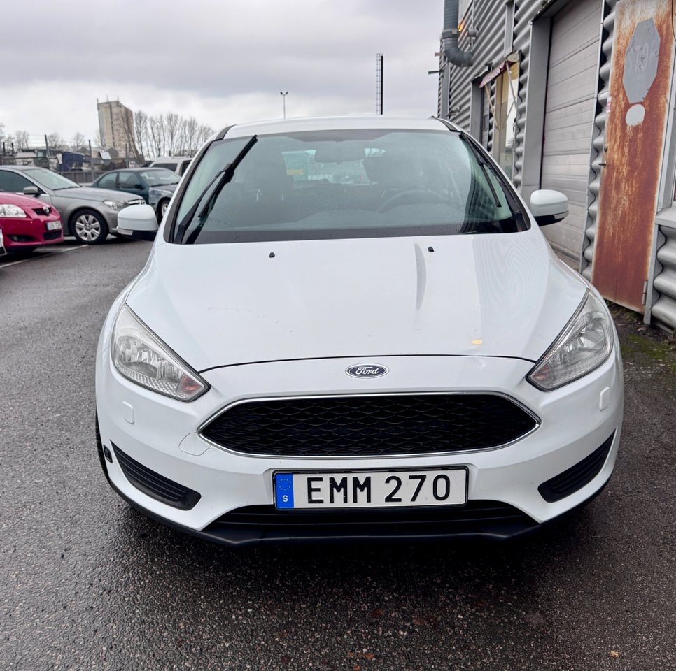 Ford Focus 2016, kuva 7/10