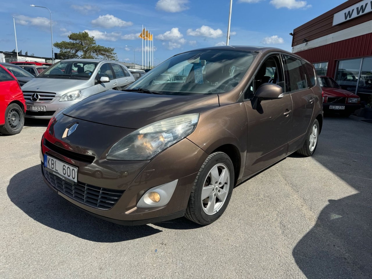 Renault Grand Scenic 2010, kuva 2/24