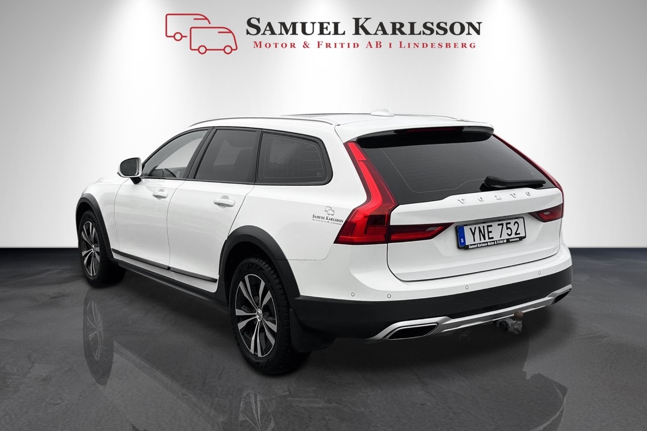Volvo V90 Cross Country D4 AWD 2019, bild 5/10