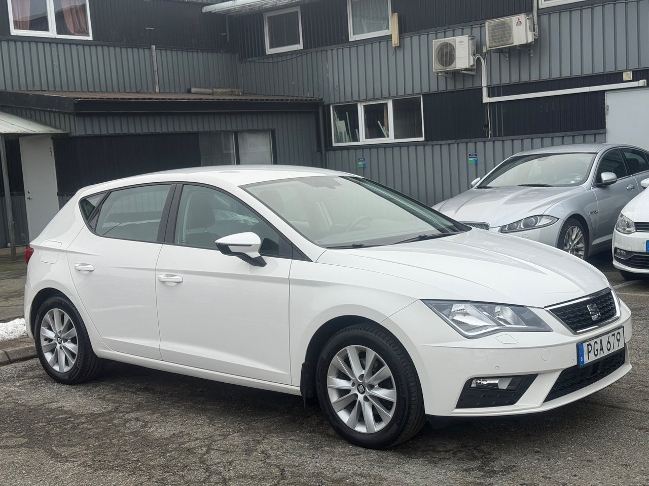 Seat Leon Automat 1.4 TGI Style Euro 6 2017, bild 2/9