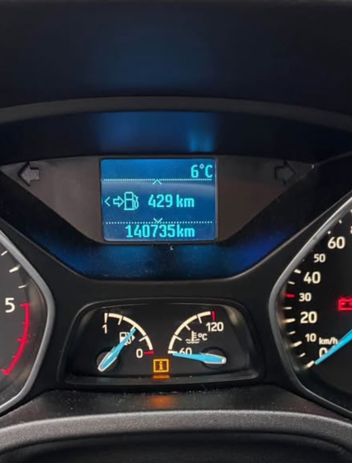 Ford Focus 1.5 TDCi 2016, bild 2/3