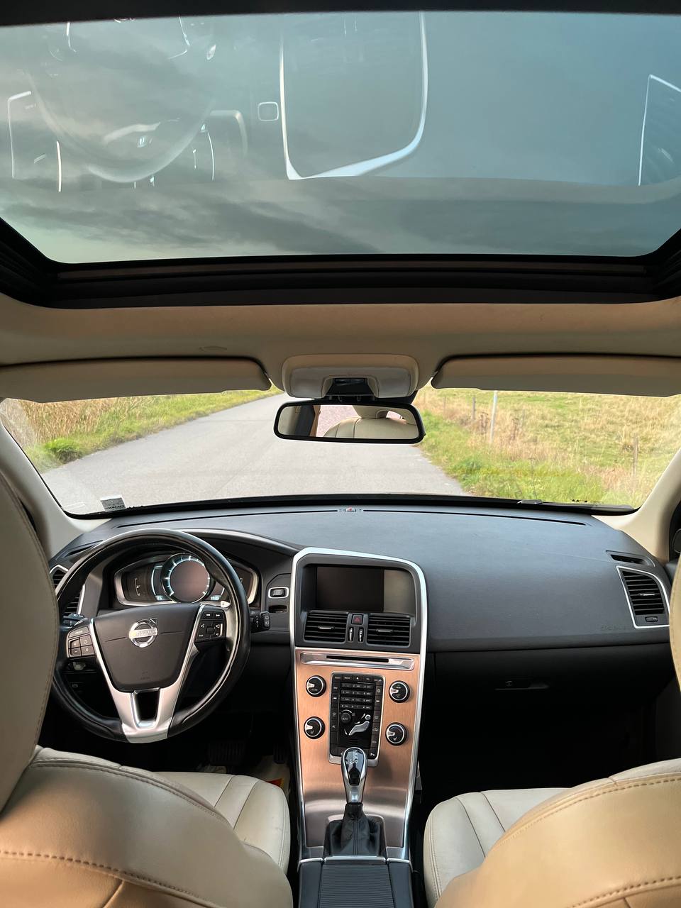 Volvo XC60 D4 Geartronic 2014, bild 6/10