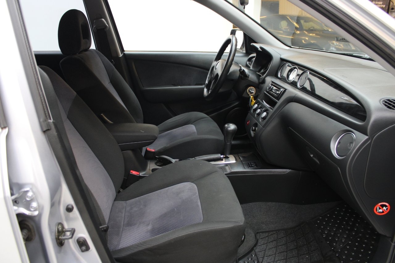 Mitsubishi Outlander 2004, bild 7/10