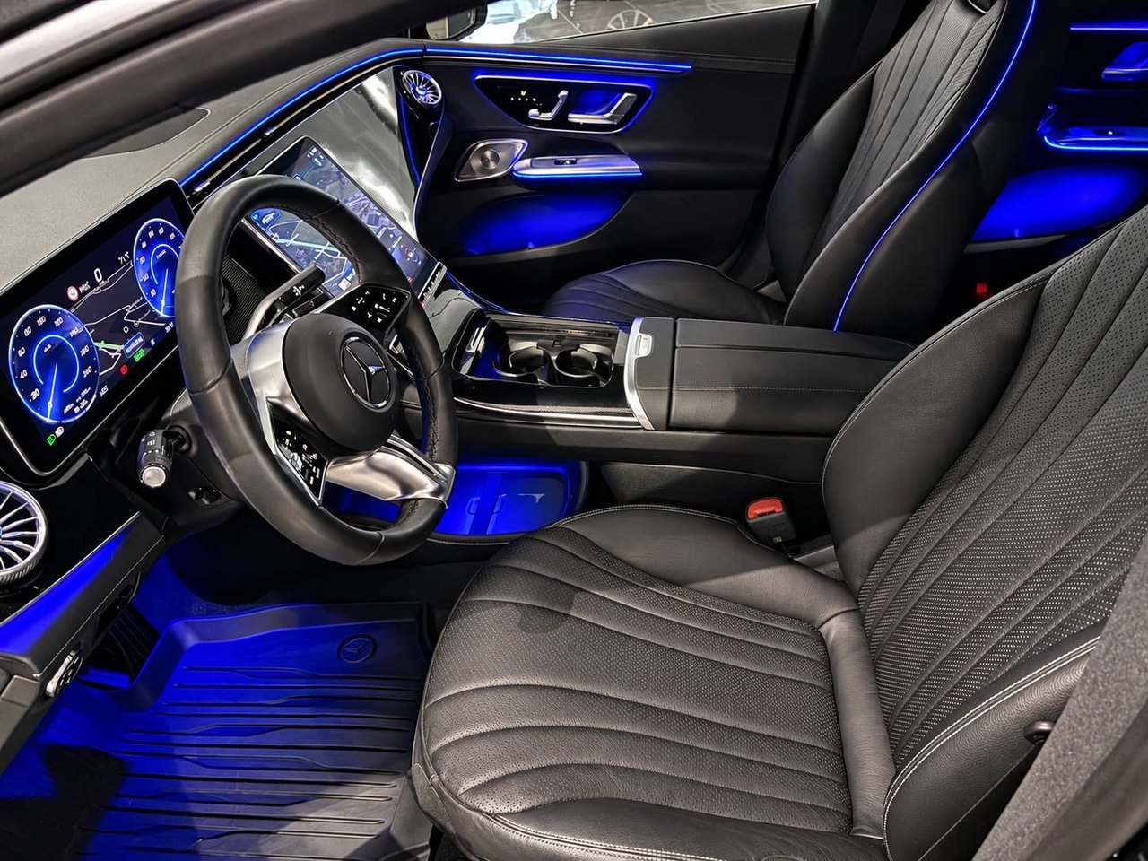 Mercedes-Benz EQE AMG 2025, bild 5/10