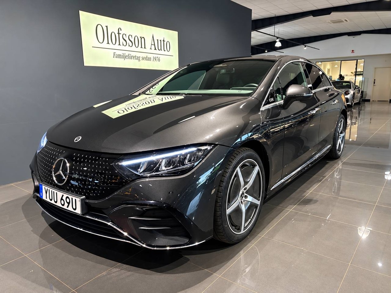 Mercedes-Benz EQE