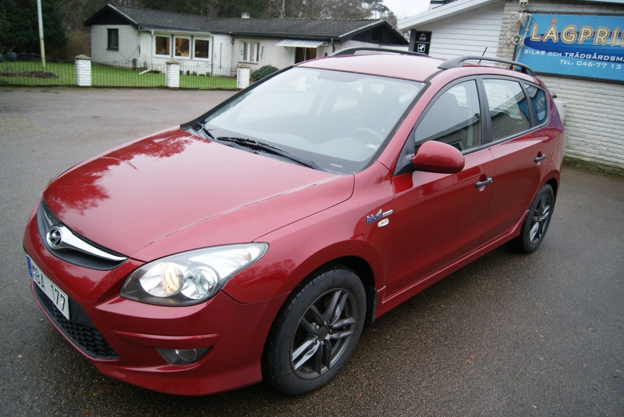 Hyundai i30 cw 1.6 CRDi Select Euro 5 2012, bild 4/10