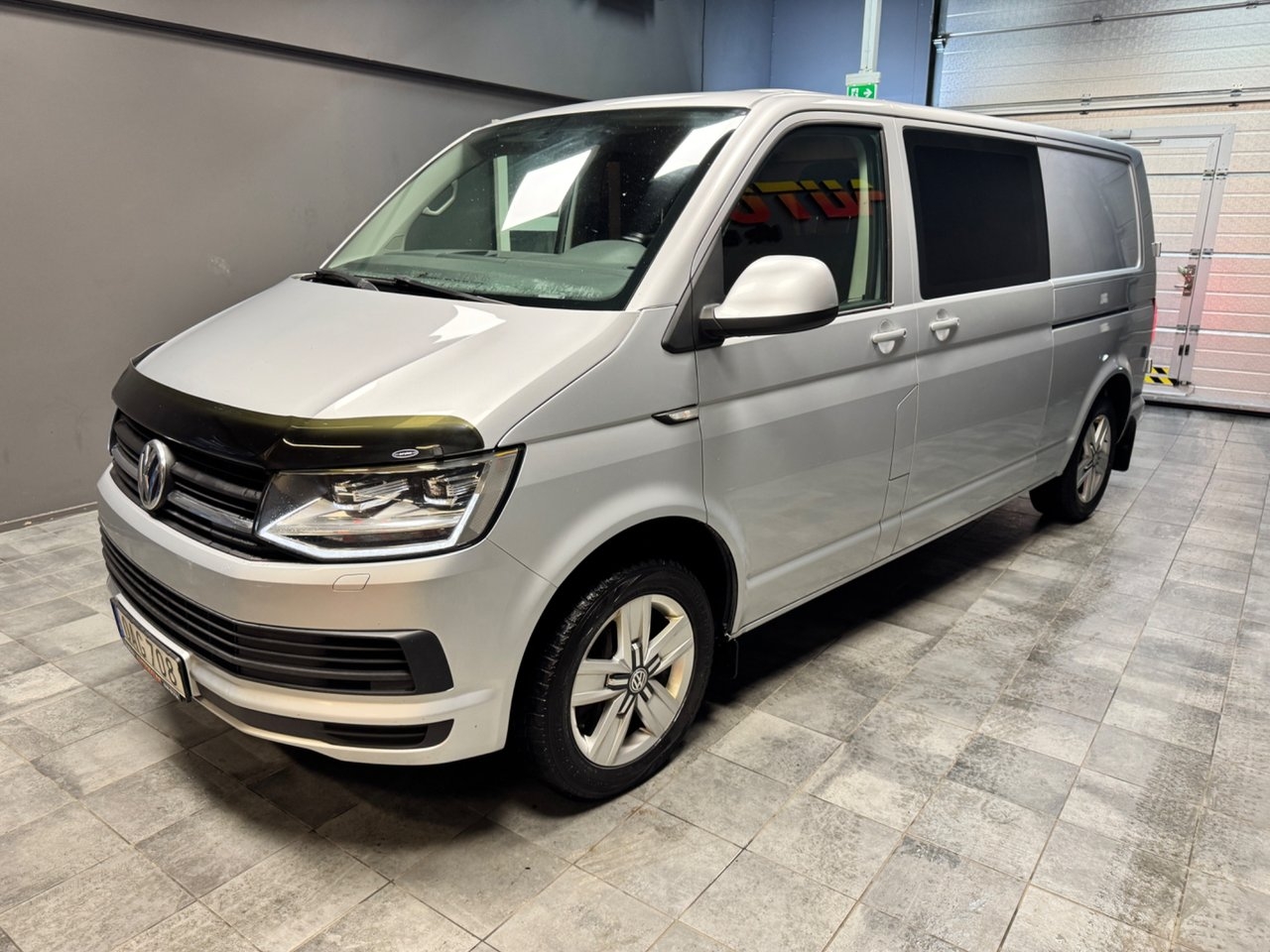 Volkswagen Transporter 2.0 TDI 2016, bild 3/10