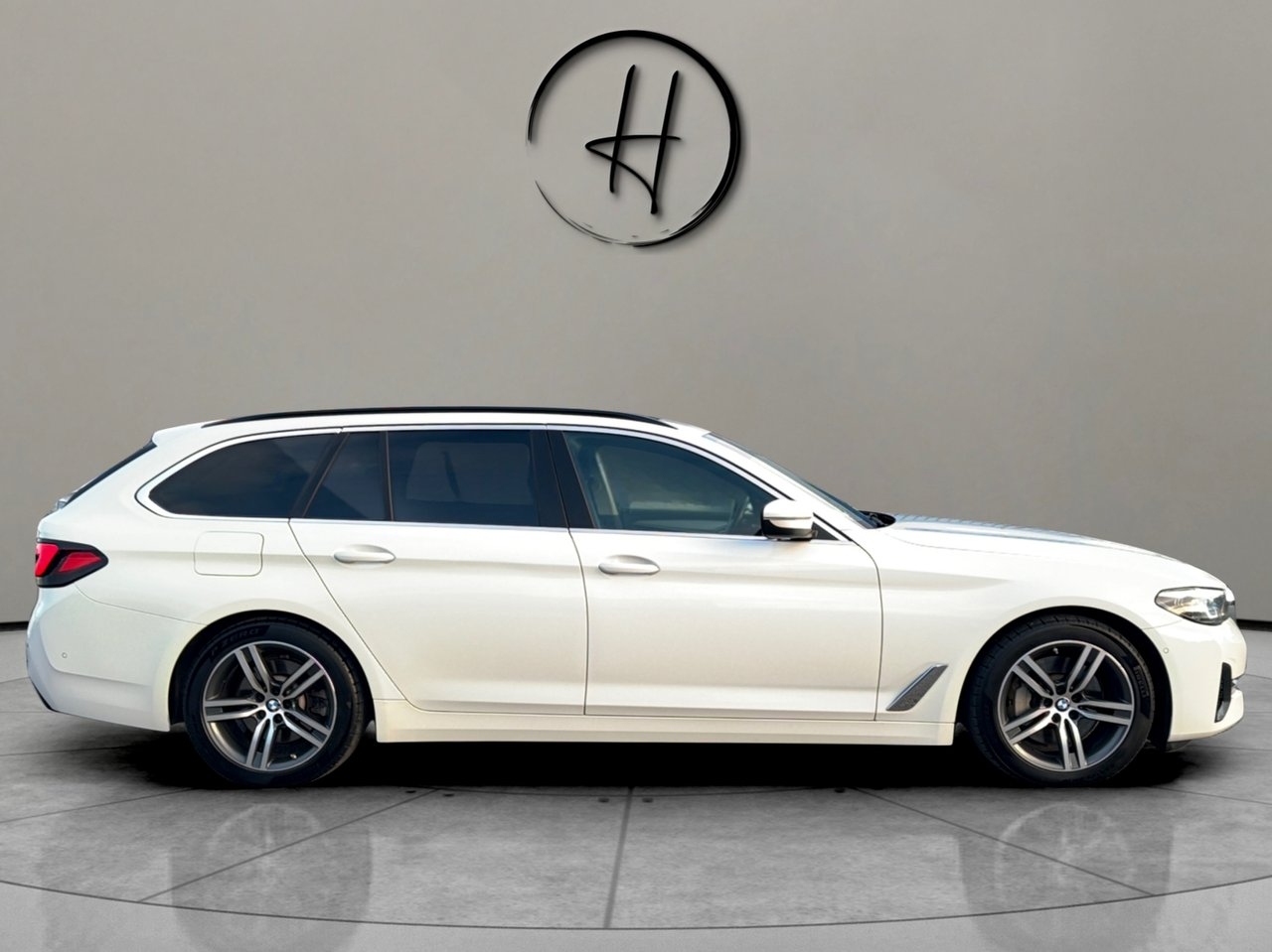 BMW 530 e xDrive Plug in-hybrid NAV 2021, kuva 7/10