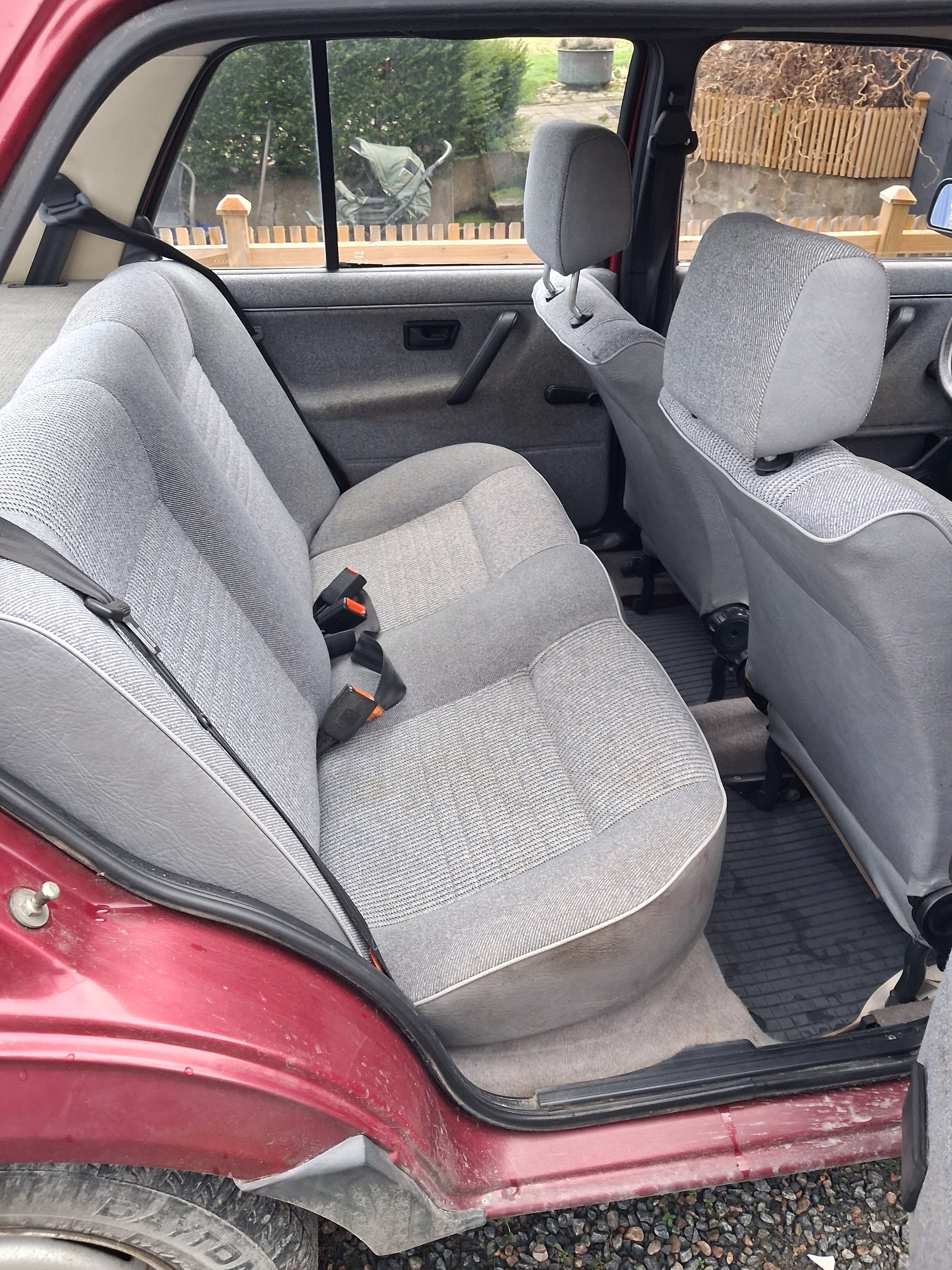 Volkswagen Jetta 4-dörrar 1.8 Manual 1988, bild 3/7