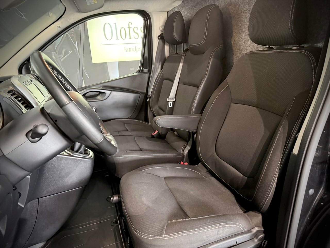 Renault Trafic 2021, kuva 4/10