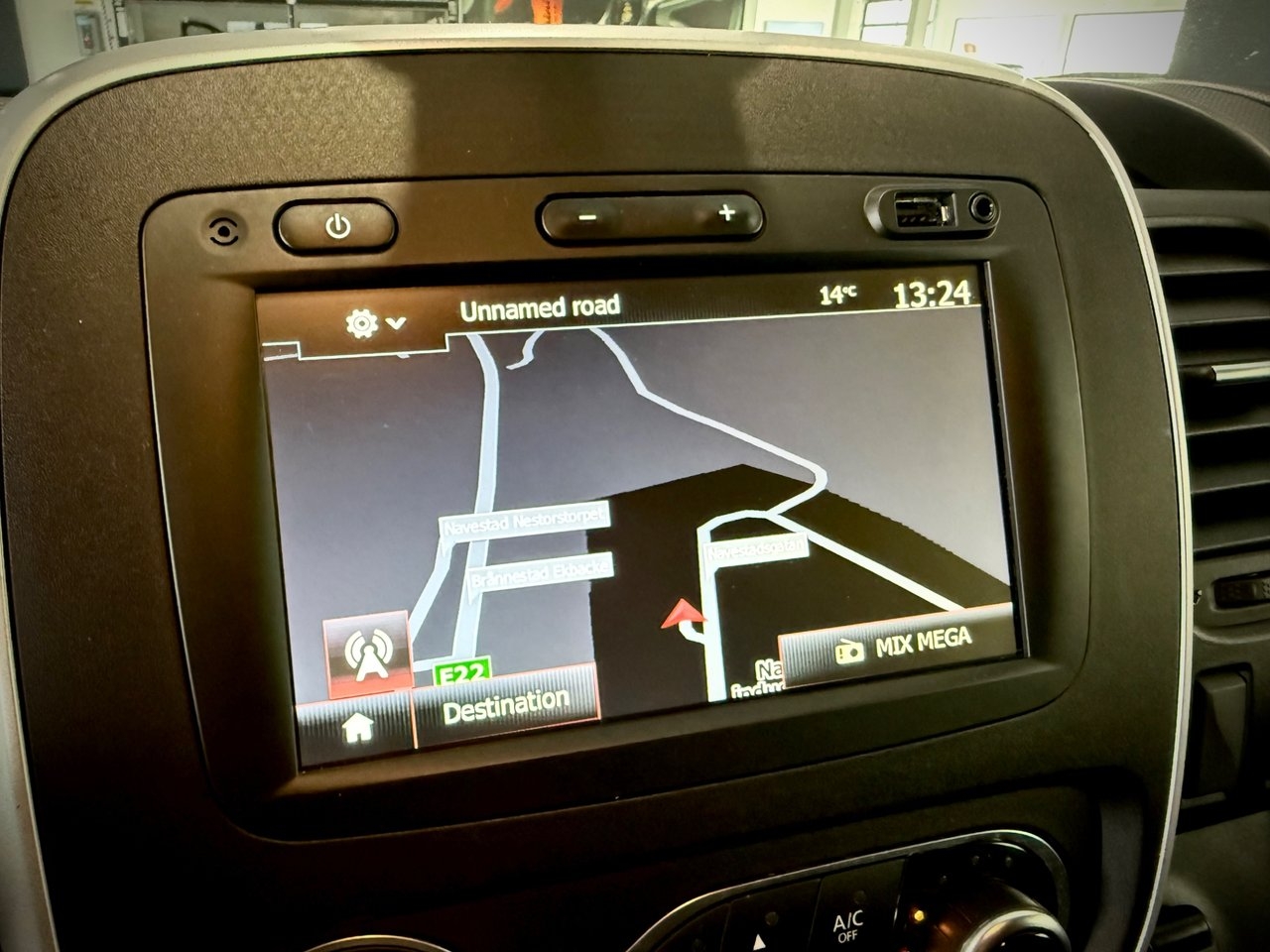 Renault Trafic 2021, kuva 6/10