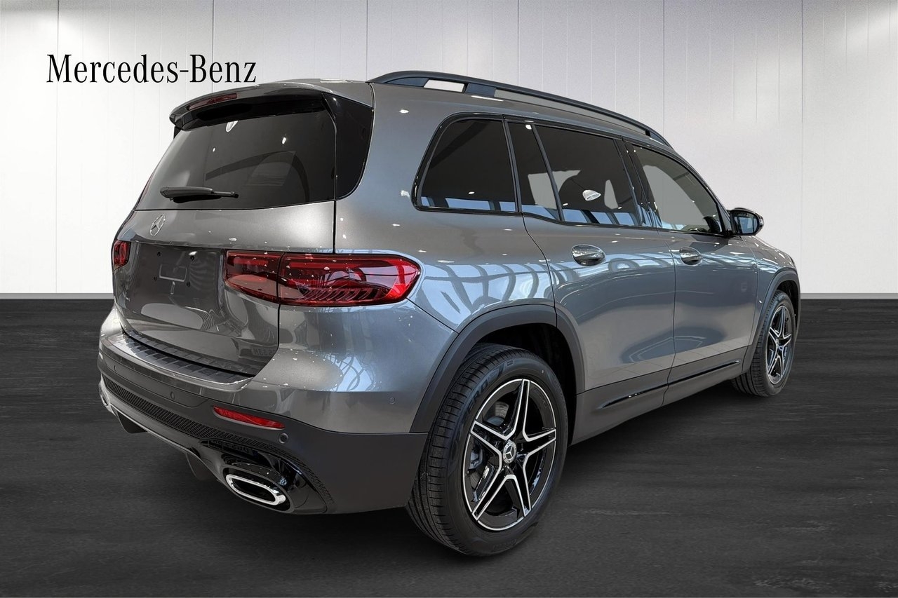 Mercedes-Benz GLB 2026, photo 4/10