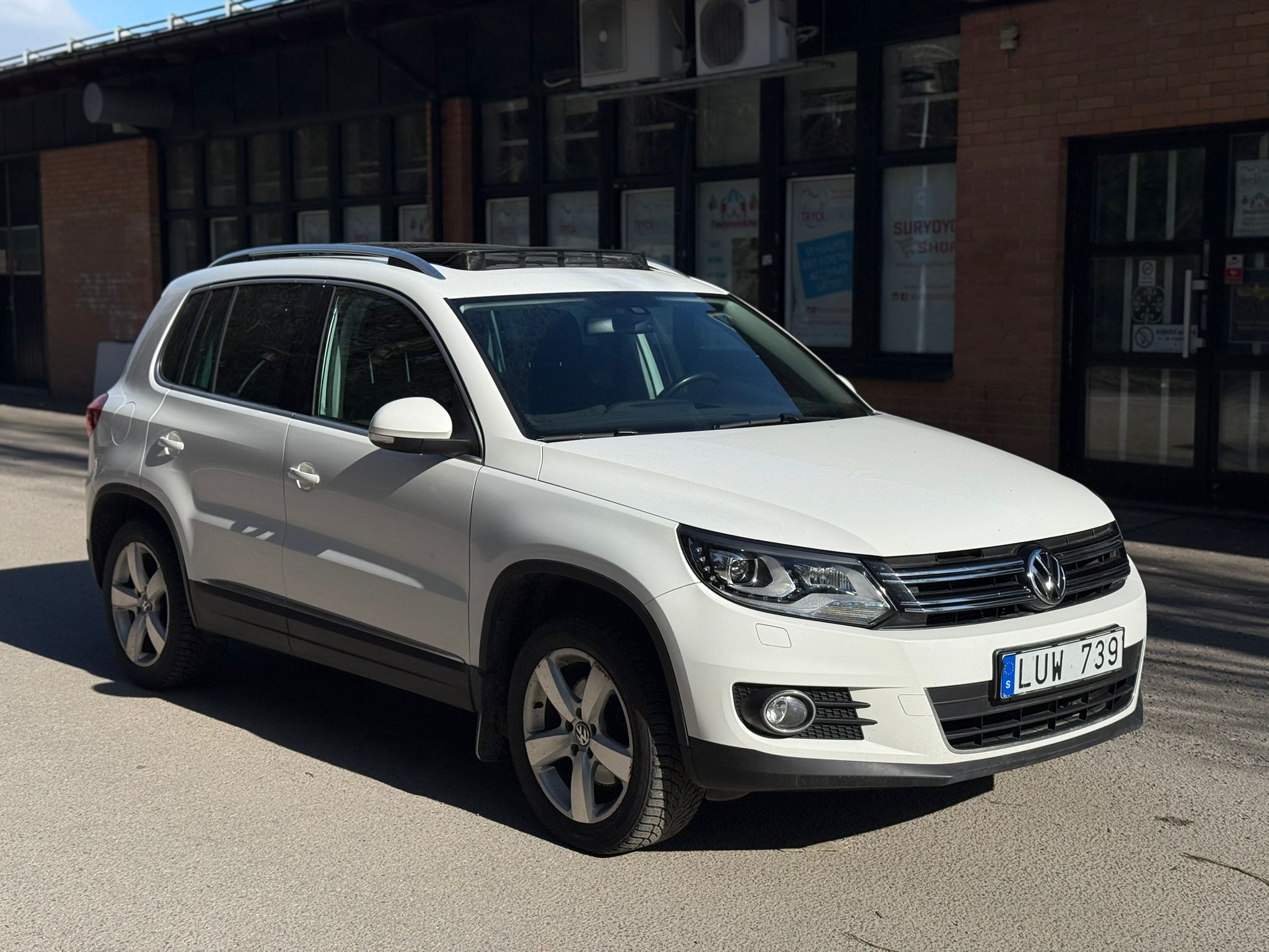 Volkswagen Tiguan 2.0 TSI 2012, bild 2/10