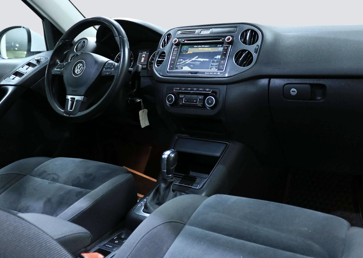 Volkswagen Tiguan 2.0 TSI 2012, bild 6/10