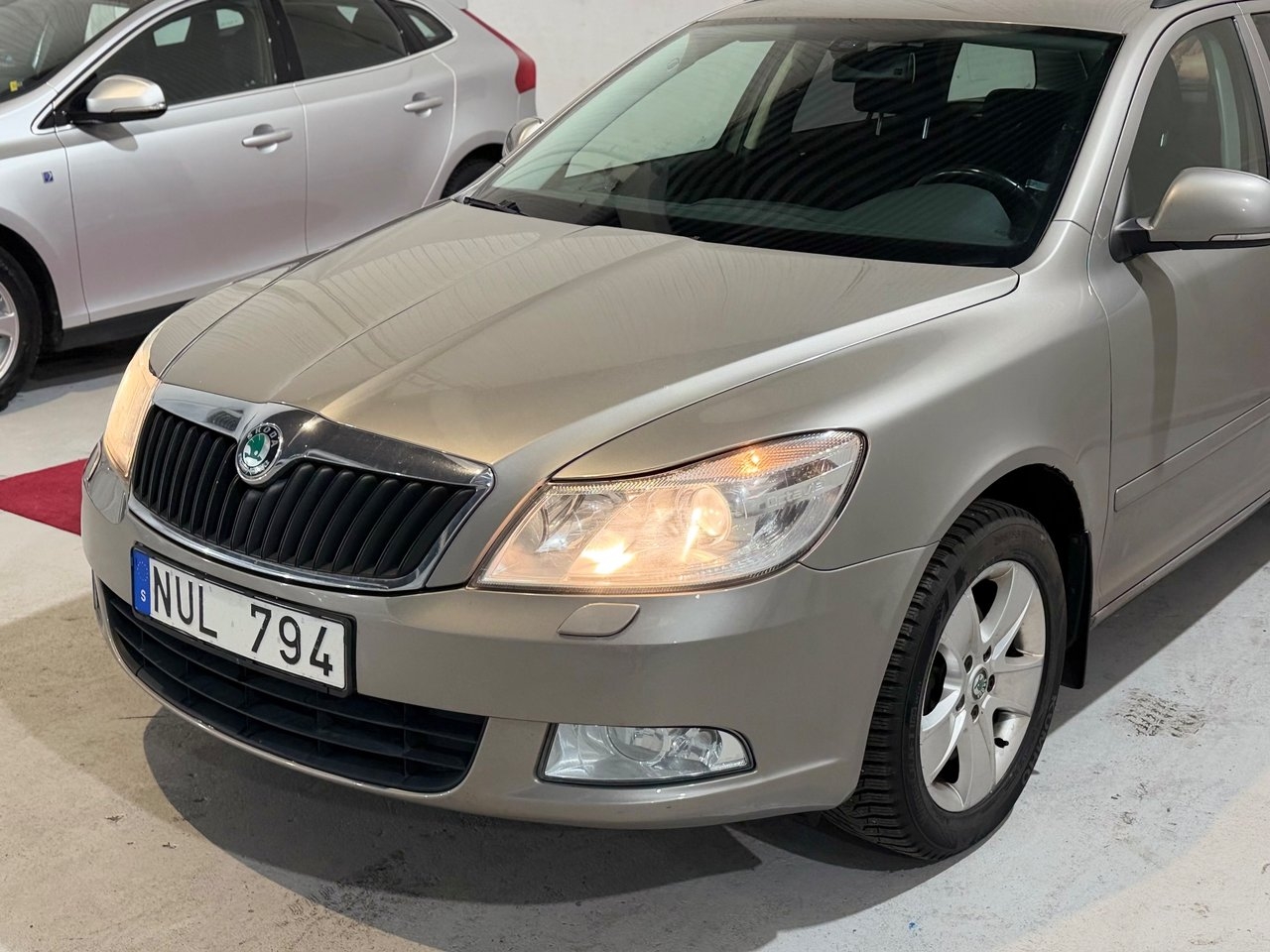 Skoda Octavia 2012, bild 5/10