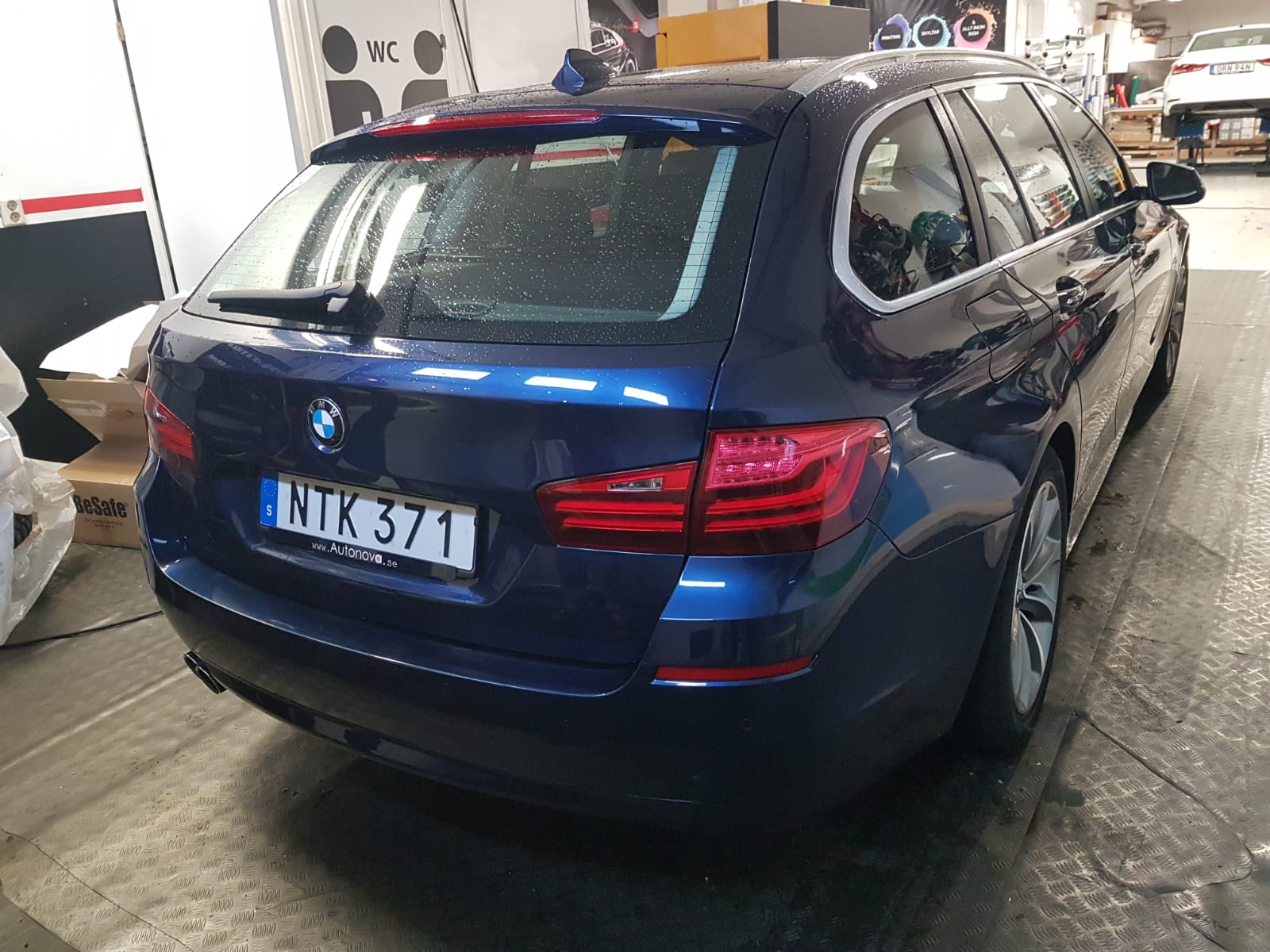 BMW 520 d Touring Steptronic 2015, bild 7/10