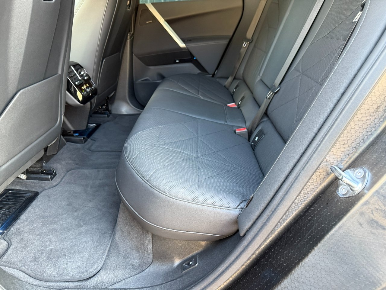 BMW iX 2022, bild 6/7