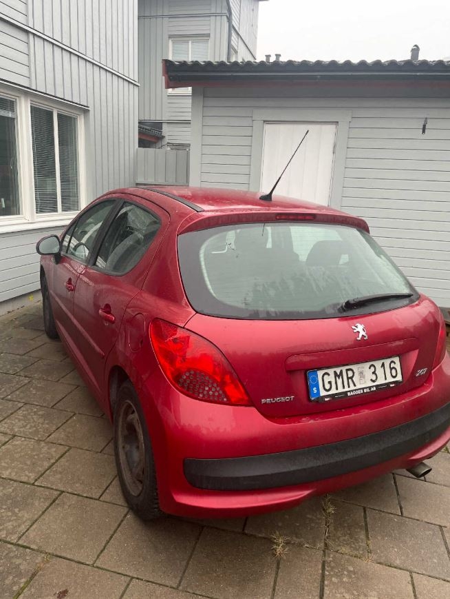 Peugeot 207 5-dörrar 1.6 VTi Manuell 2008, bild 5/9
