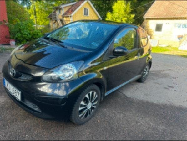 Toyota Aygo 1.0 2007, photo 2/6