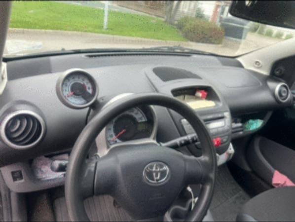 Toyota Aygo 1.0 2007, photo 5/6