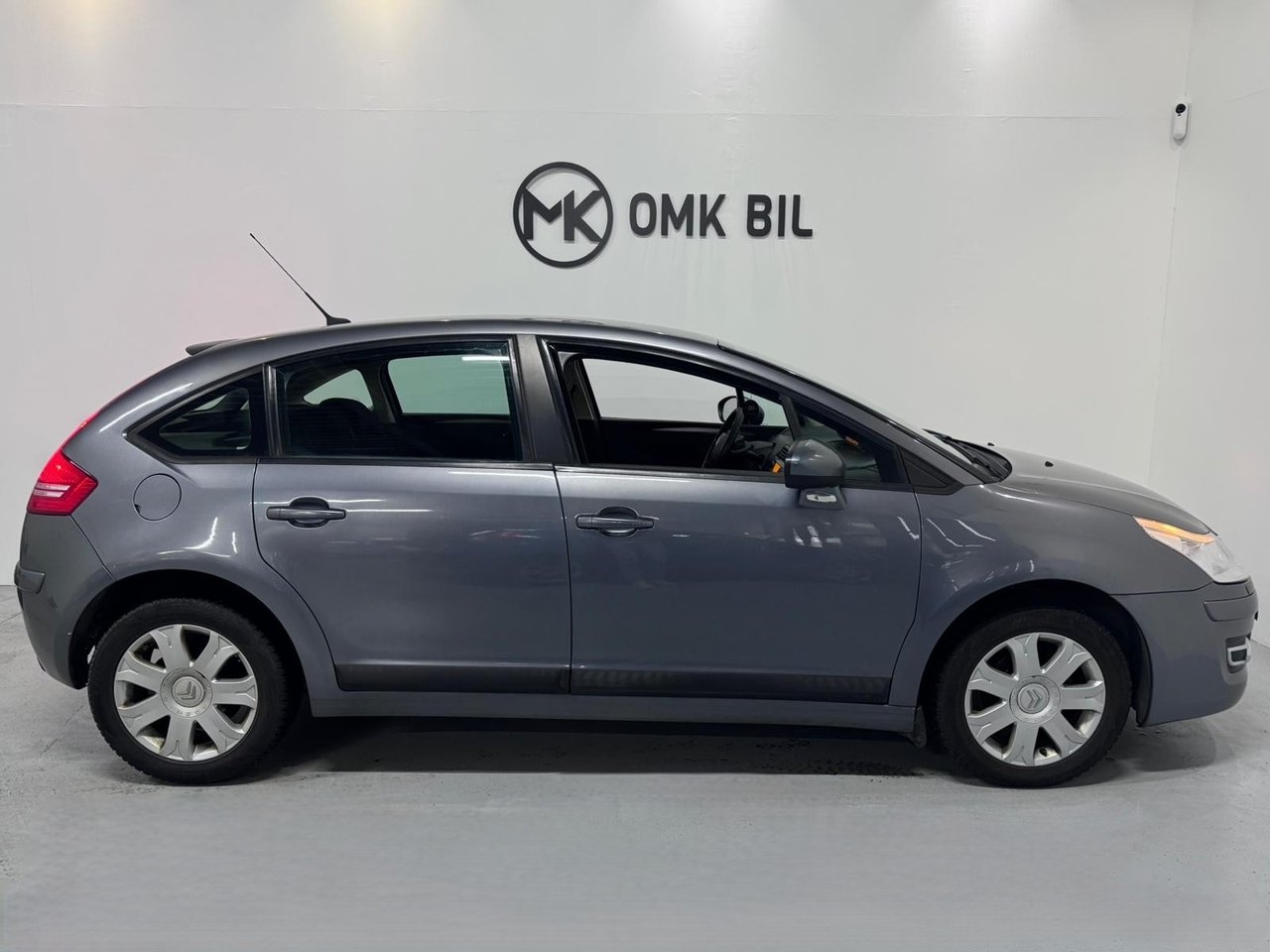 Citroen C4 1.6 Bioflex / Ny Servad 2009, bild 4/10