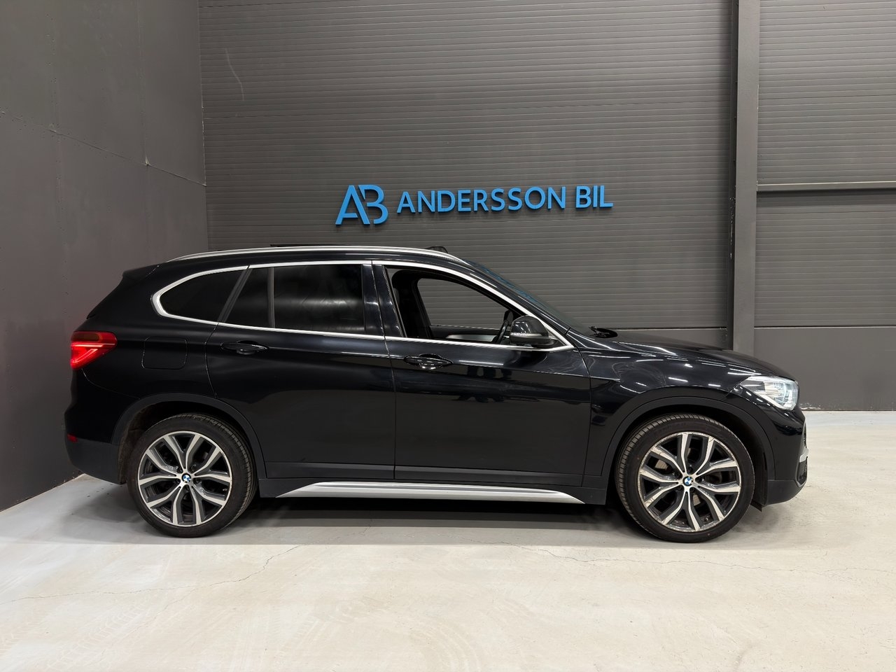 BMW X1 xDrive20d xLine 2016, bild 5/10