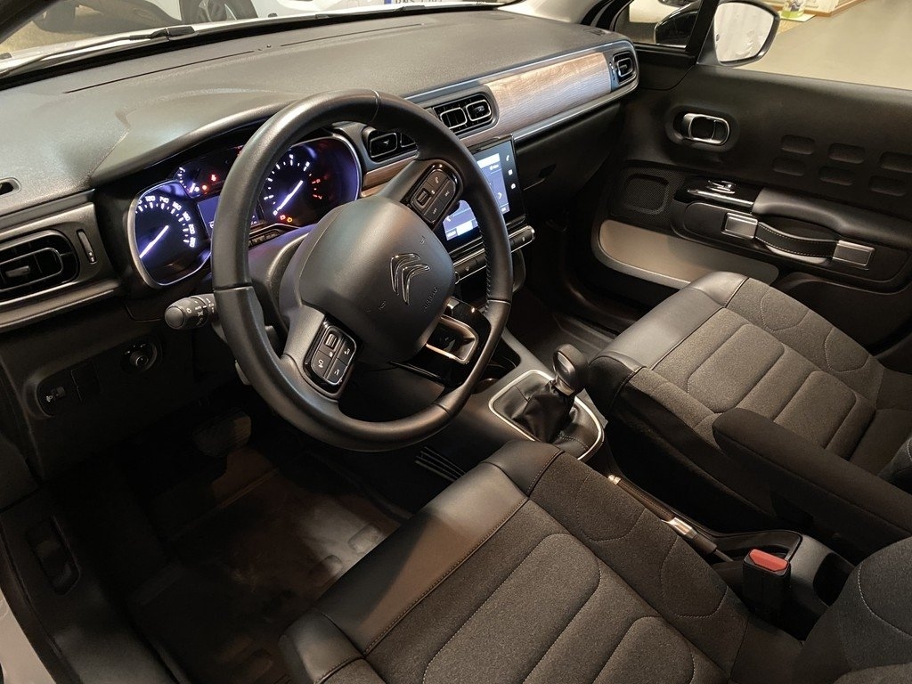 Citroen C3 FL SHINE PureTech 110 AUT 2024, bild 7/10
