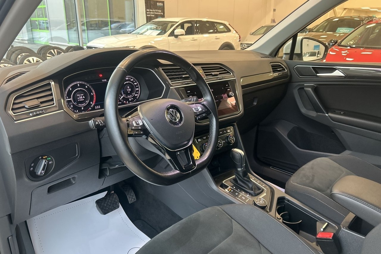 Volkswagen Tiguan 2018, bild 5/10