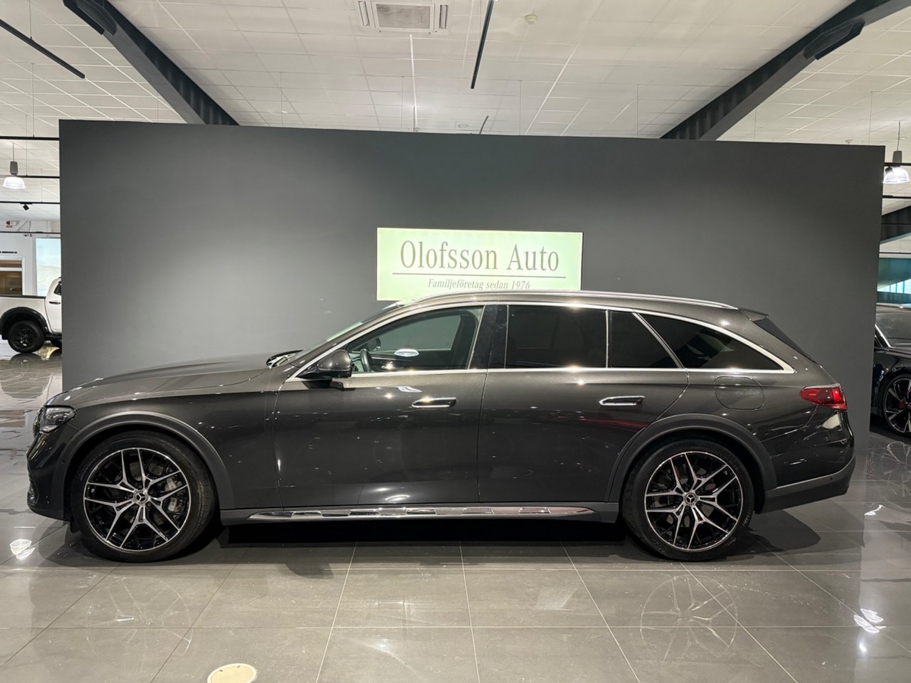 Mercedes-Benz E 2024, photo 3/10