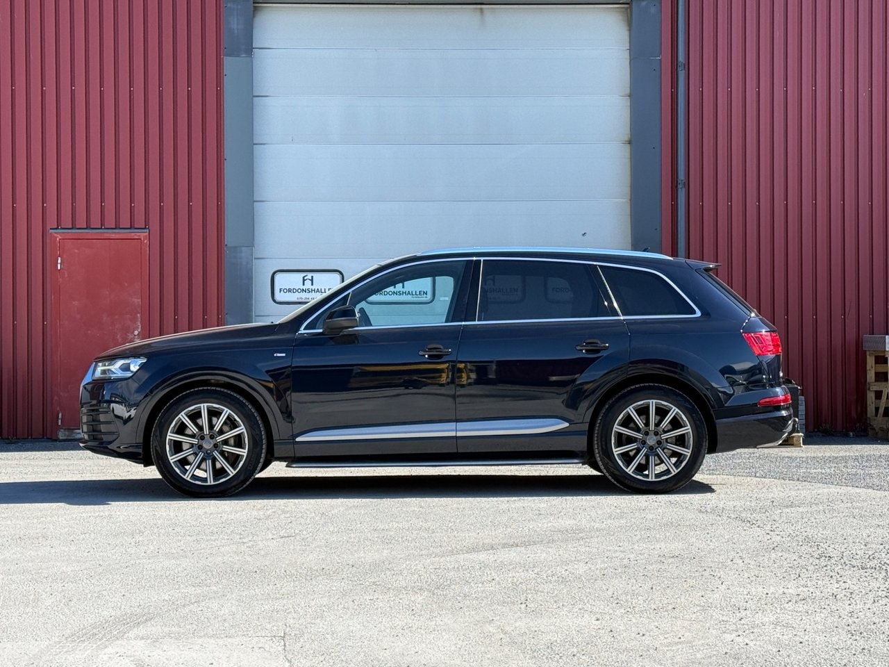 Audi Q7 2017, bild 2/10