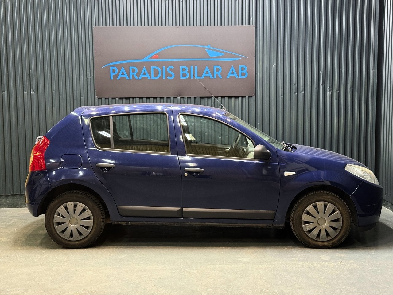 Dacia Sandero 1.6 E85 Nybesiktigad 2009, bild 6/10