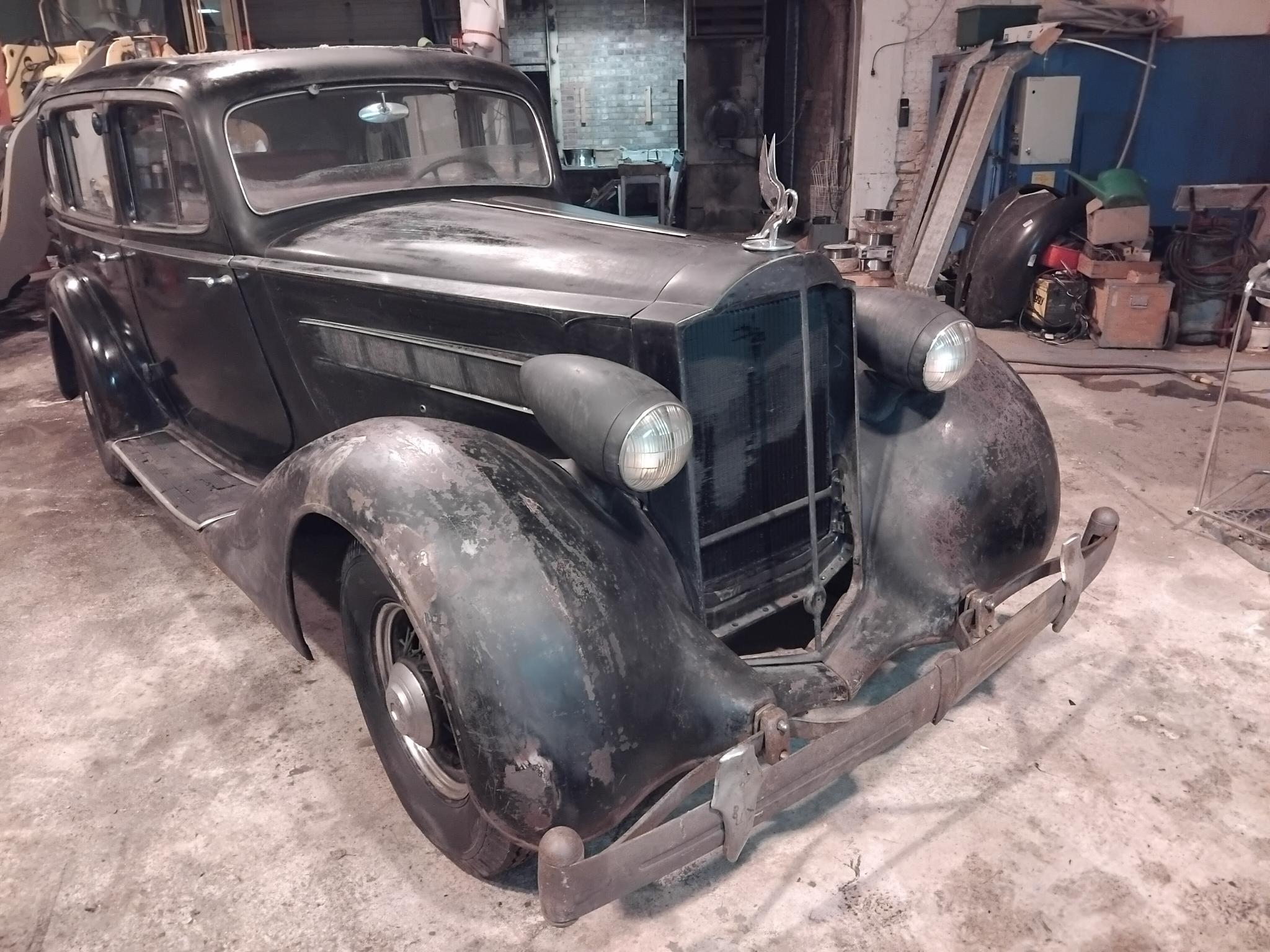 Packard Custom Eight Touring