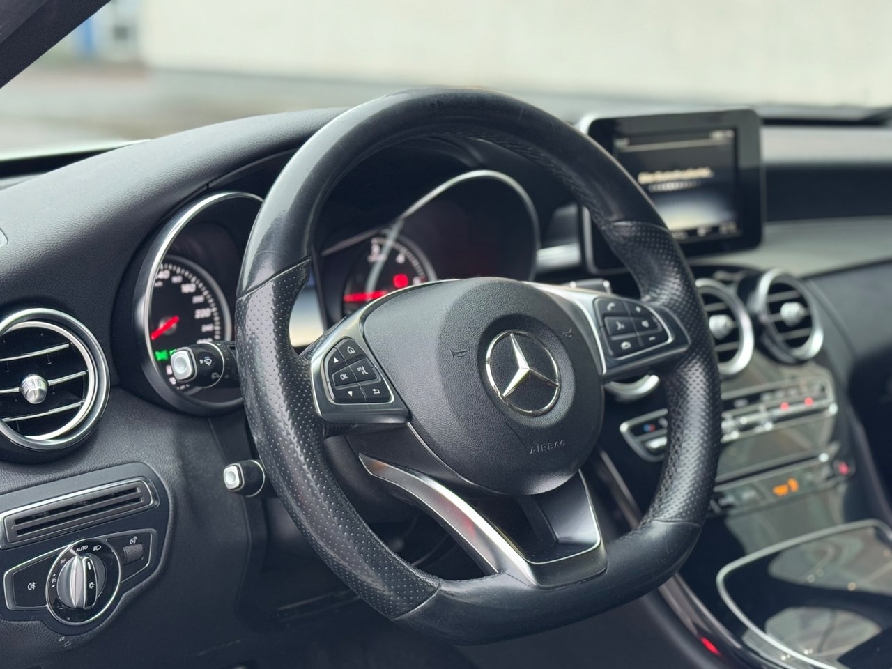 Mercedes-Benz C 2016, bild 4/10