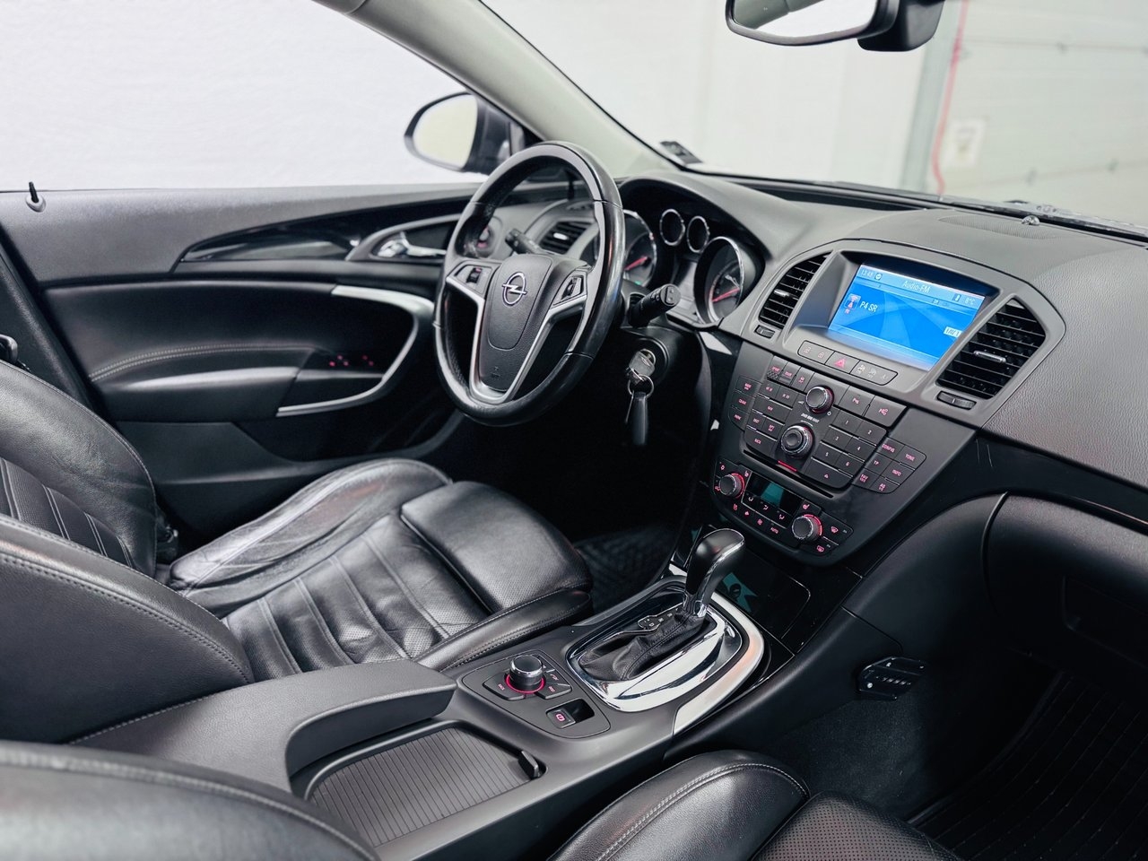 Opel Insignia 2011, bild 5/10