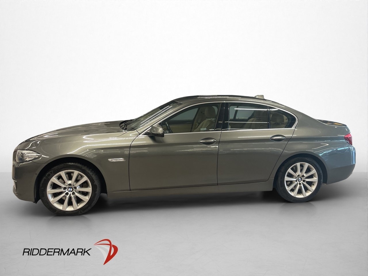 BMW 530 d xDrive 258hk Luxury Läder 2014, bild 4/27