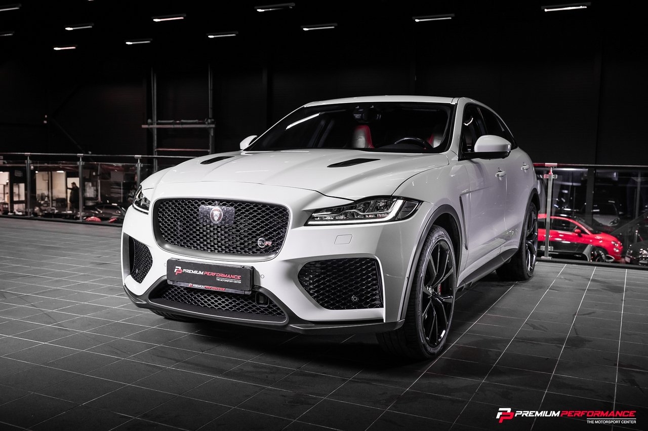 Jaguar F-Pace SVR 550hk V8 SVENSKSÅLD 2020, kuva 4/28