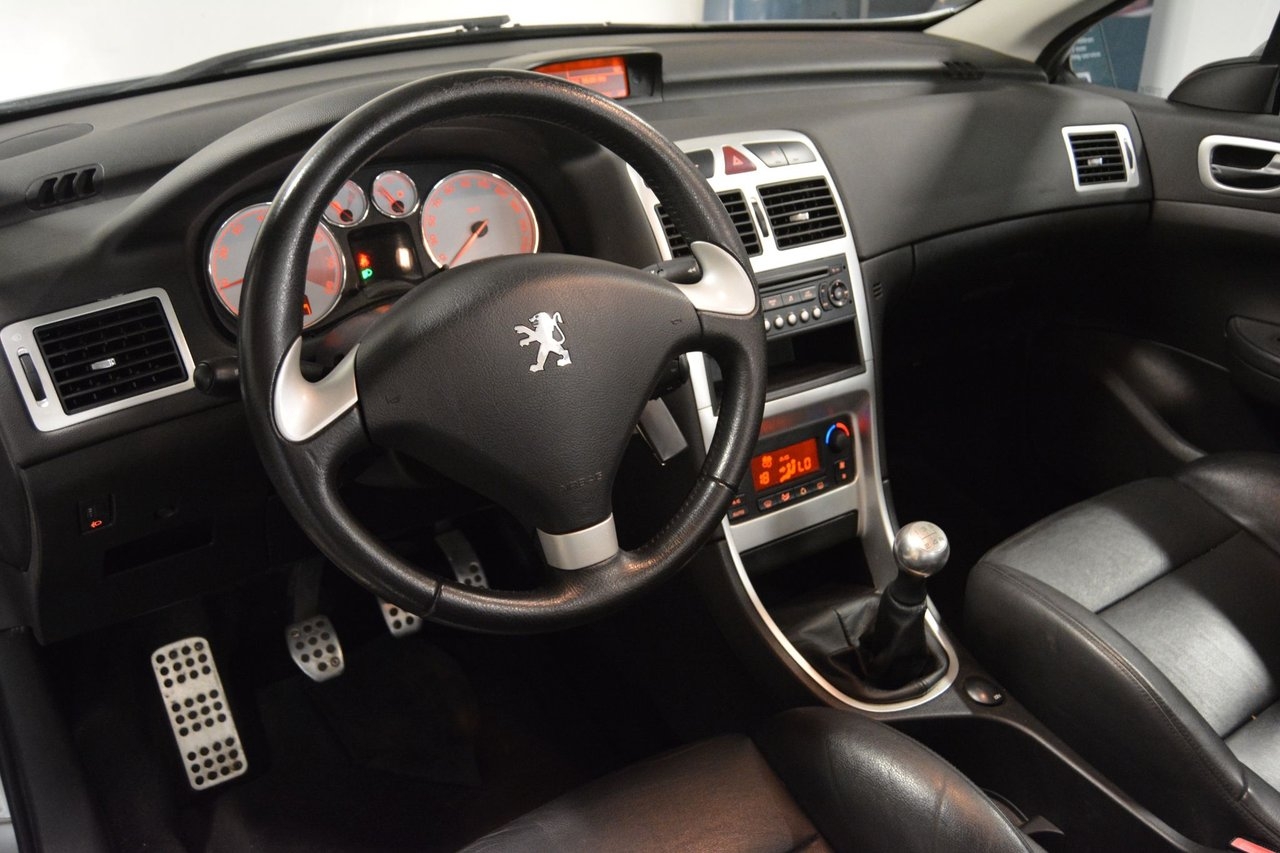 Peugeot 307 2005, kuva 7/10
